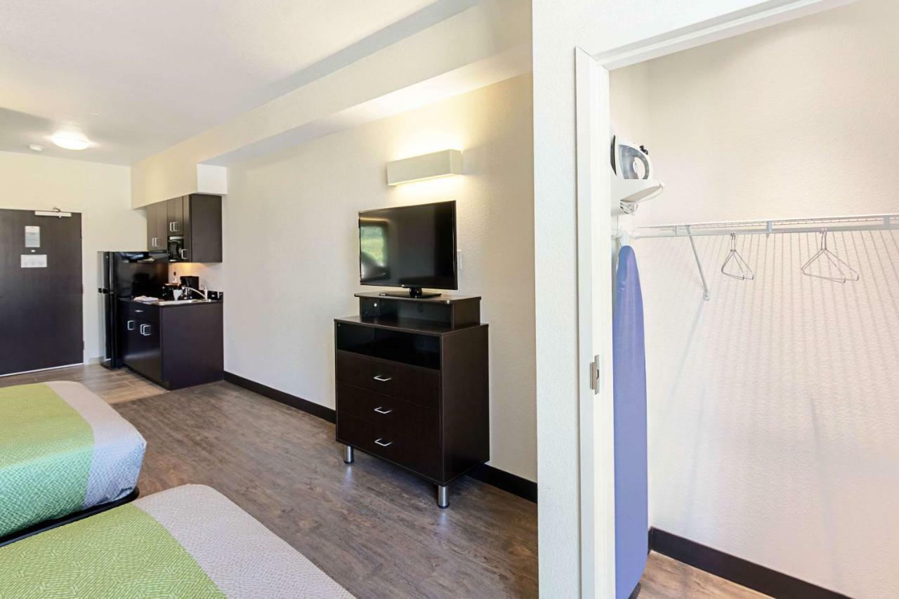 Studio 6 Austin Airport Εξωτερικό φωτογραφία