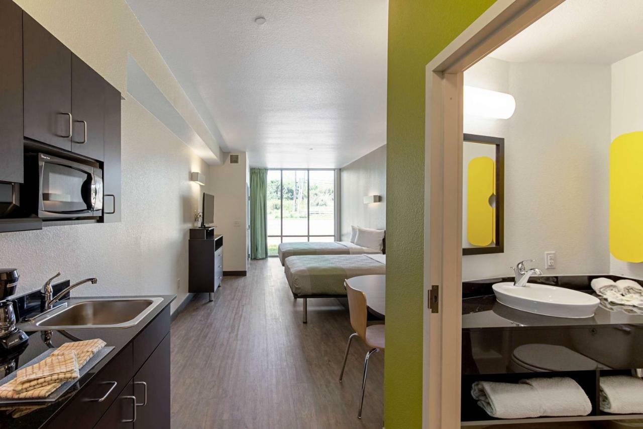 Studio 6 Austin Airport Εξωτερικό φωτογραφία