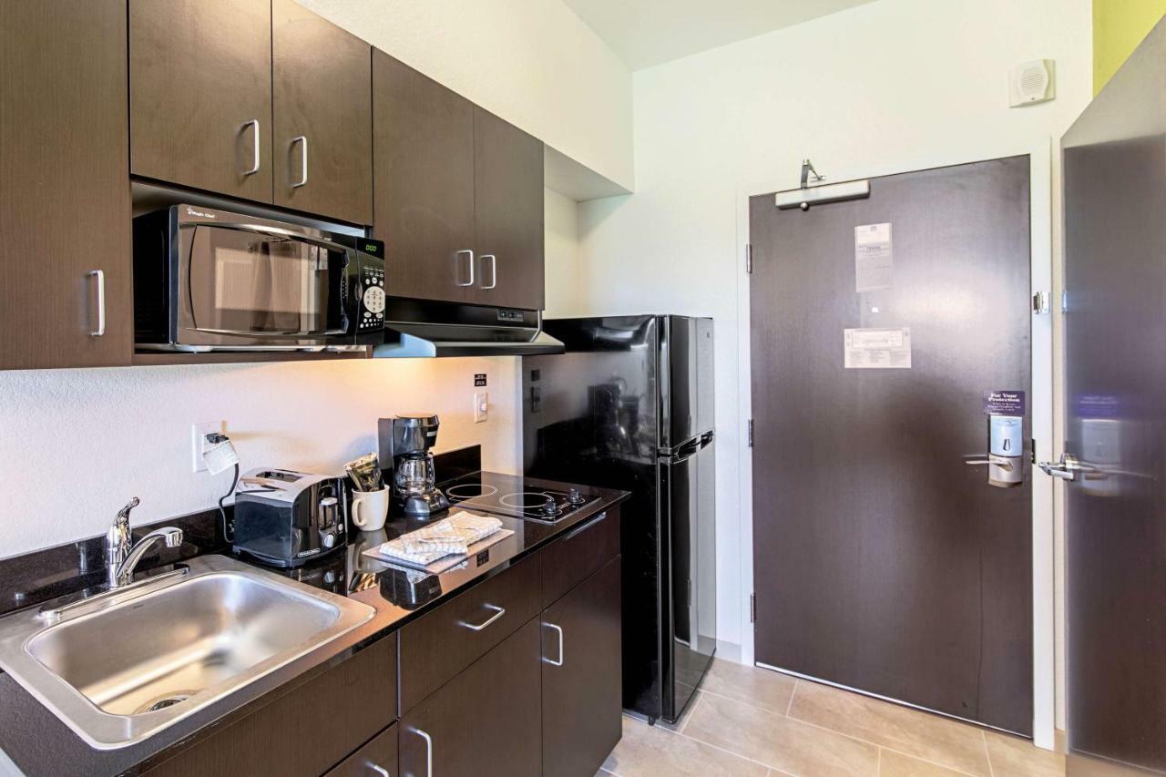 Studio 6 Austin Airport Εξωτερικό φωτογραφία